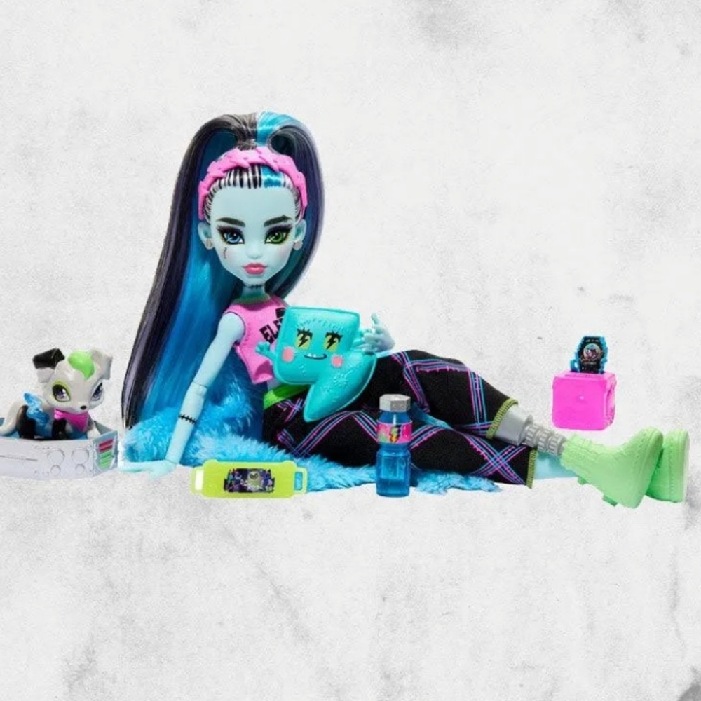 🎸●Monster High Creepover Party Frankie Stein Doll